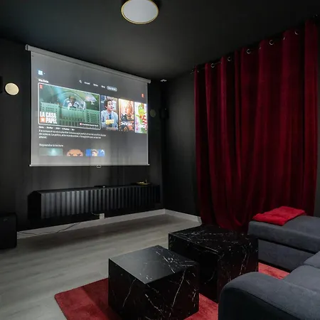 Cine - 5 Guests Apartment Arras