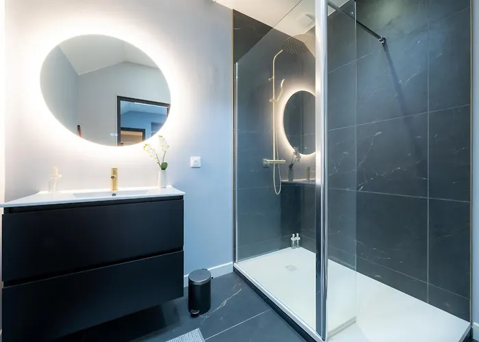 Ciné - 5 Guests Appartamento Arras